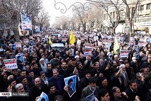 manifestación en Teherán en apoyo a la República Islámica Guardia Revolucionaria de Irán anuncia “derrota” de la “sedición de 2017”